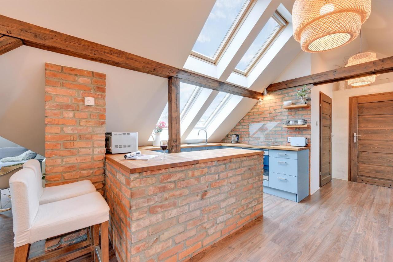 סופוט Grand Apartments - Wood Loft Apartment מראה חיצוני תמונה